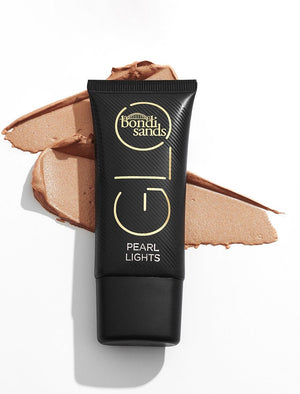 GLO Lights Is Bronzed Highlighter For a Lustrous Glow